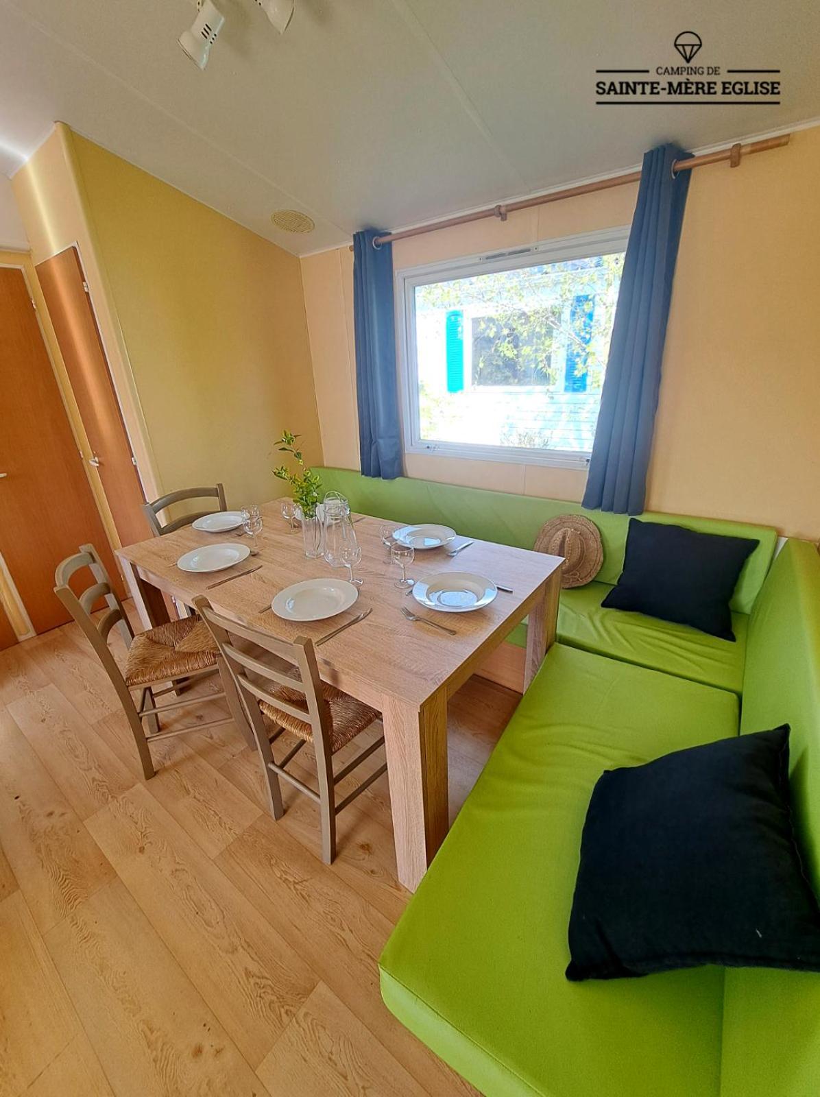 Camping Sainte Mere Eglise Εξωτερικό φωτογραφία