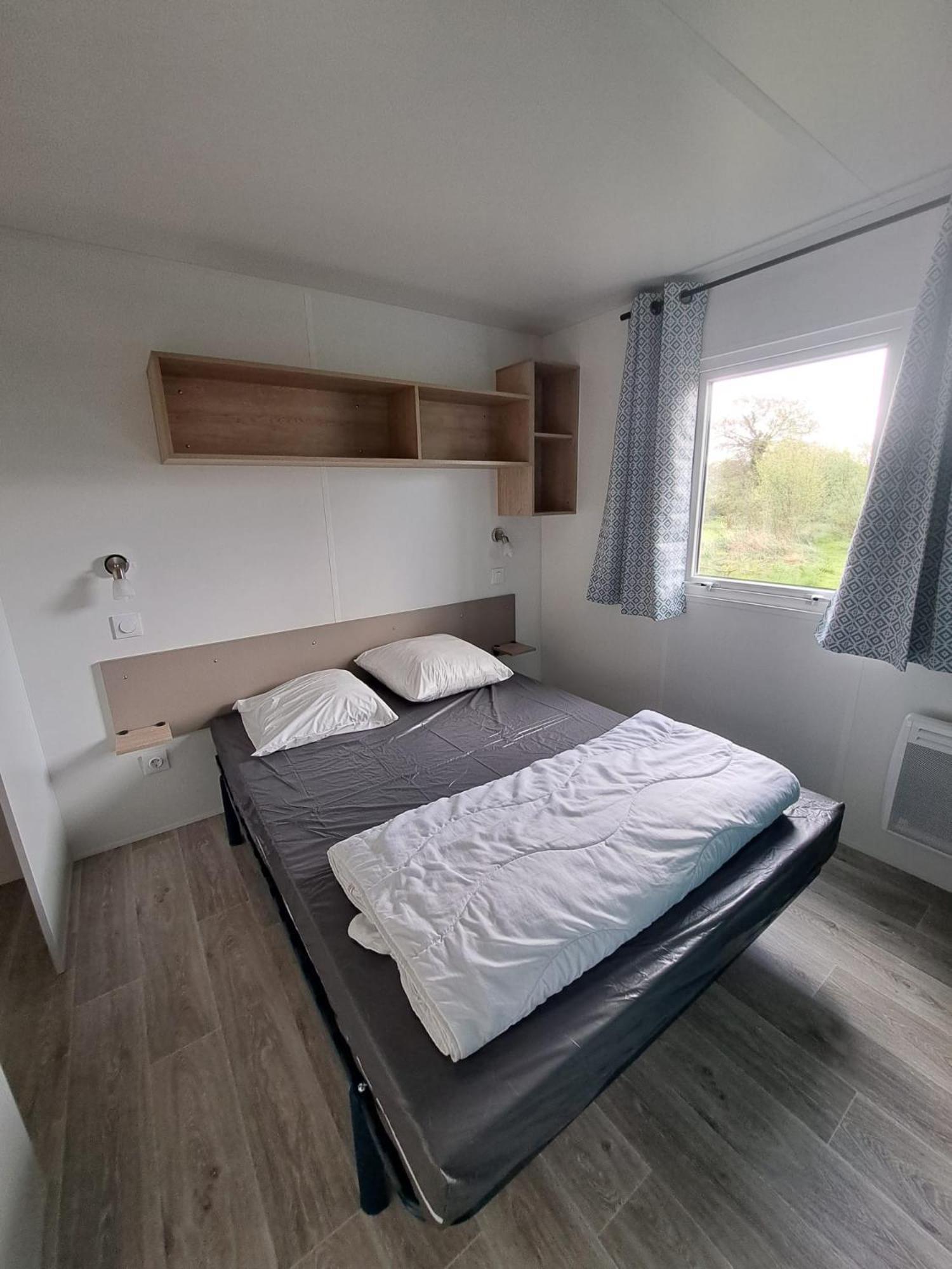 Camping Sainte Mere Eglise Εξωτερικό φωτογραφία