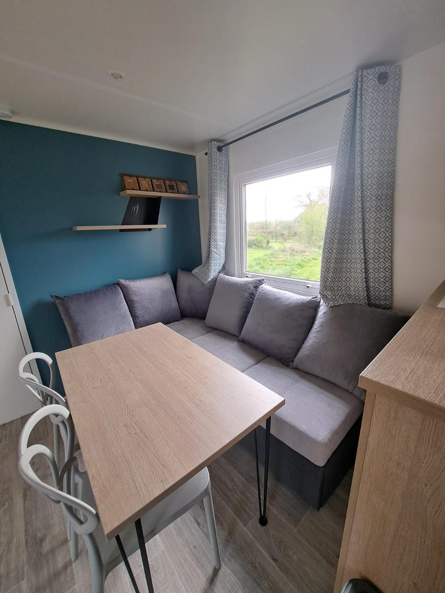 Camping Sainte Mere Eglise Εξωτερικό φωτογραφία